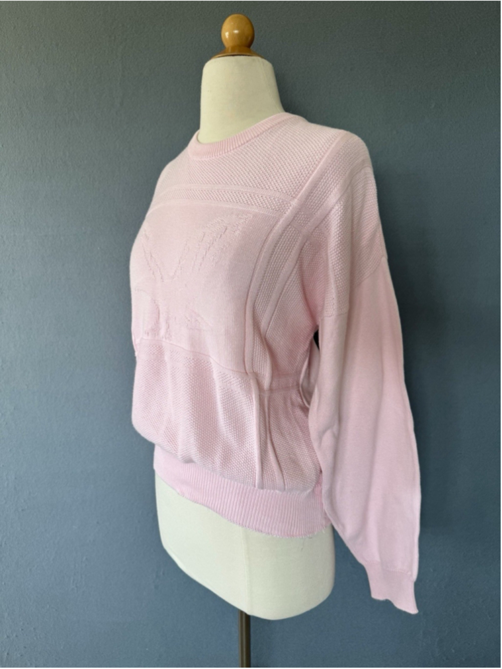 Vintage Lyle & Scott Pink Sweater Made in Scotland Cotton Knit Medium - Picture 3 of 9